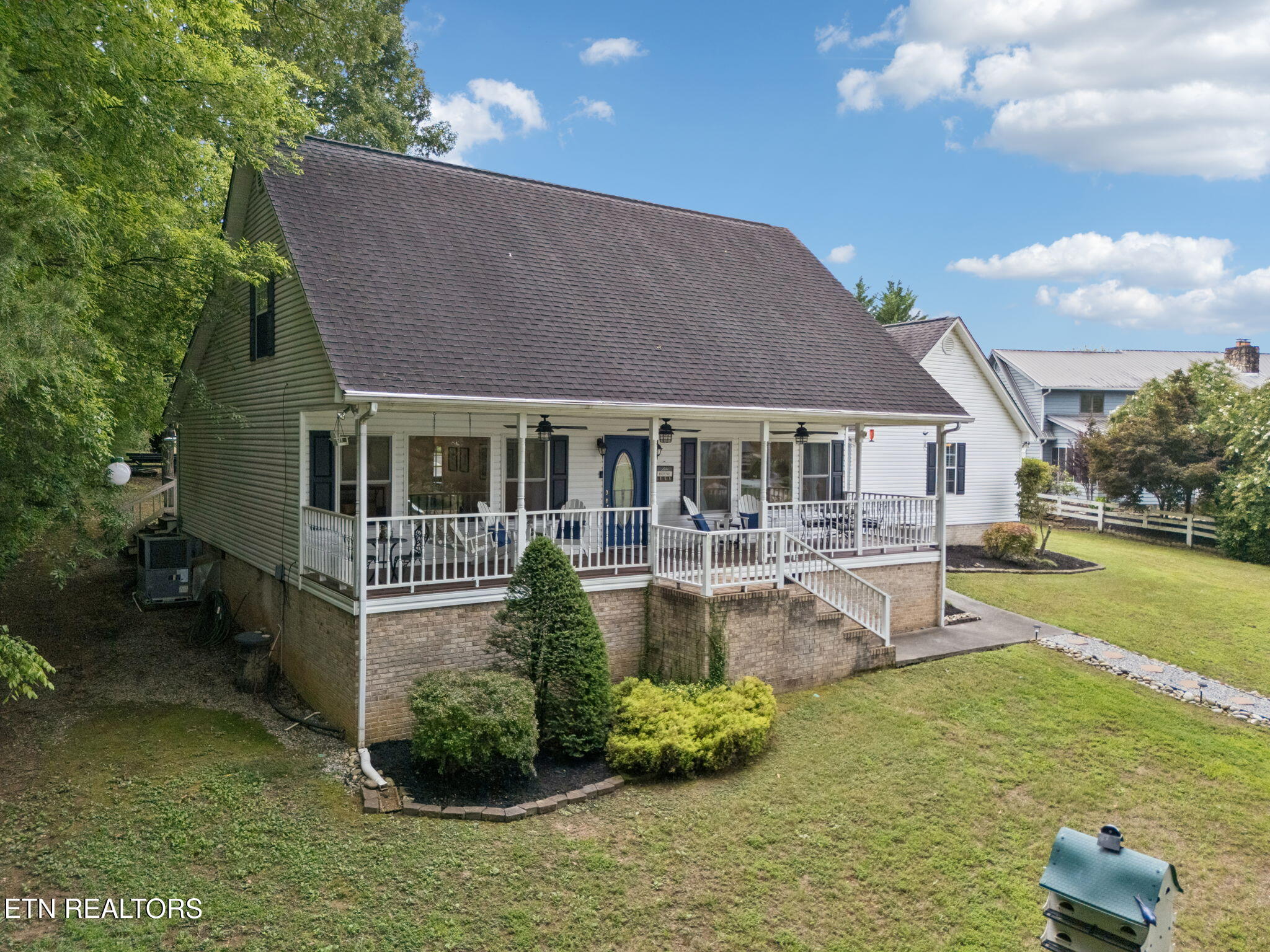 137 Corntassel Shores