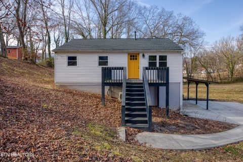 Tiny photo for 415 N Ridge Ave, Rockwood, TN 37854 (MLS # 1333365)