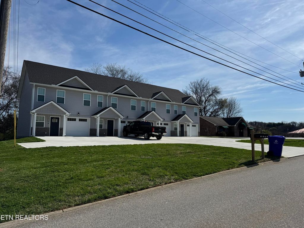 Photo of 1532 Meadow Spring Drive, Jefferson City, TN 37760 (MLS # 1332716)