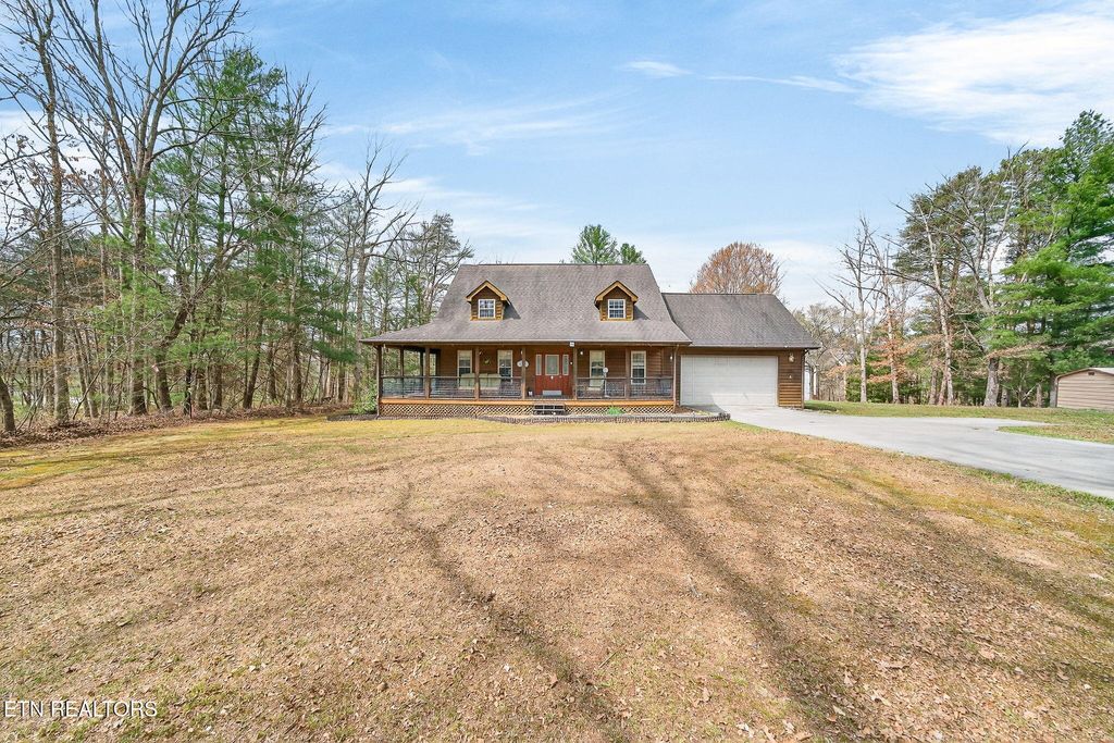Photo of 81 Pine Tree Circle, Crossville, TN 38571 (MLS # 1333981)