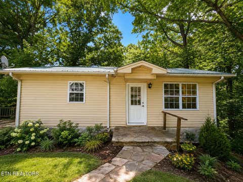 Photo of 1968 Sparta Hwy, Sparta, TN 38583 (MLS # 1352680)