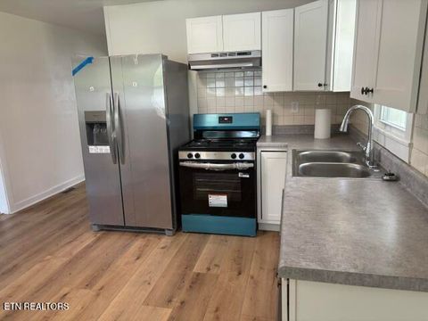 Tiny photo for 405 Greenwood Circle, Madisonville, TN 37354 (MLS # 1347967)