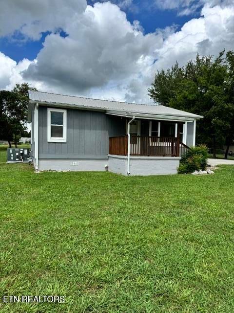 Photo of 405 Greenwood Circle, Madisonville, TN 37354 (MLS # 1347967)