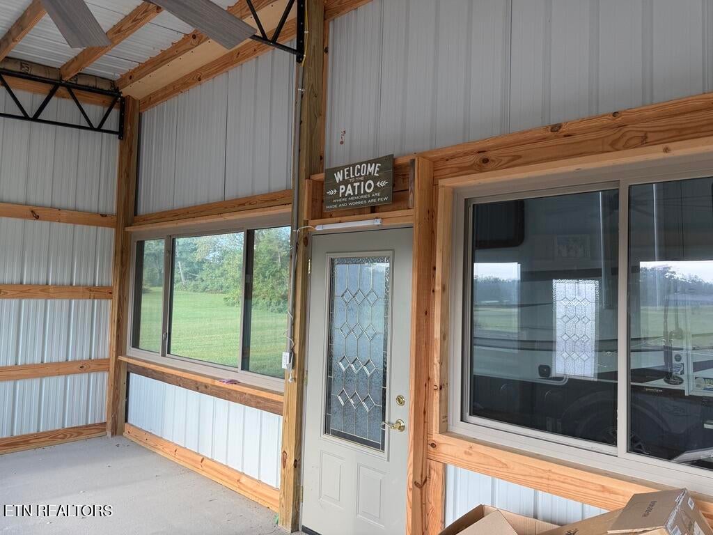 348 Harris Town Rd