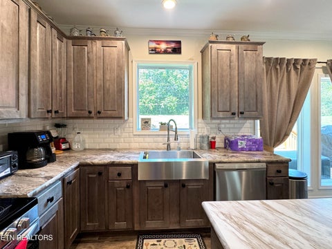 Tiny photo for 2643 Delrose Drive, Knoxville, TN 37914 (MLS # 1355937)