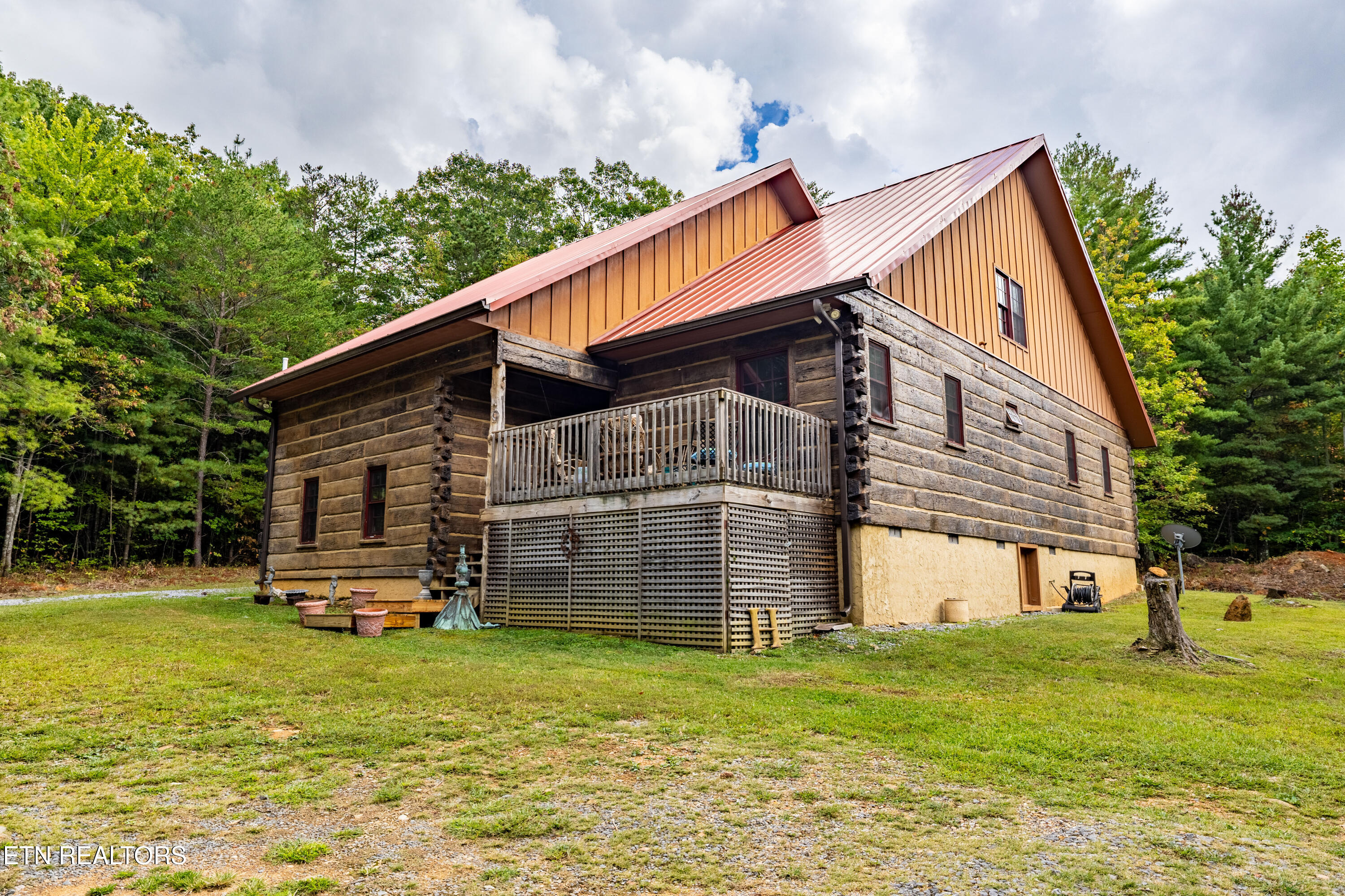 2566 Smithfield Rd.