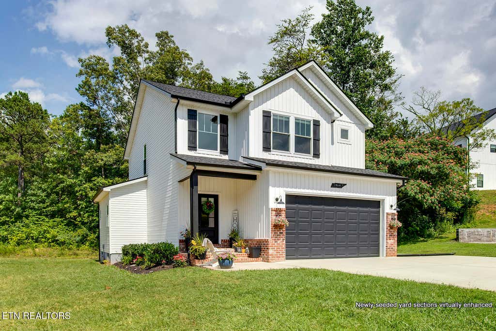 Photo of 200 Creek Stone Lane, Knoxville, TN 37924 (MLS # 1348120)