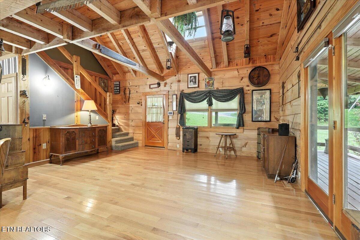 3716 Mountain View Lane