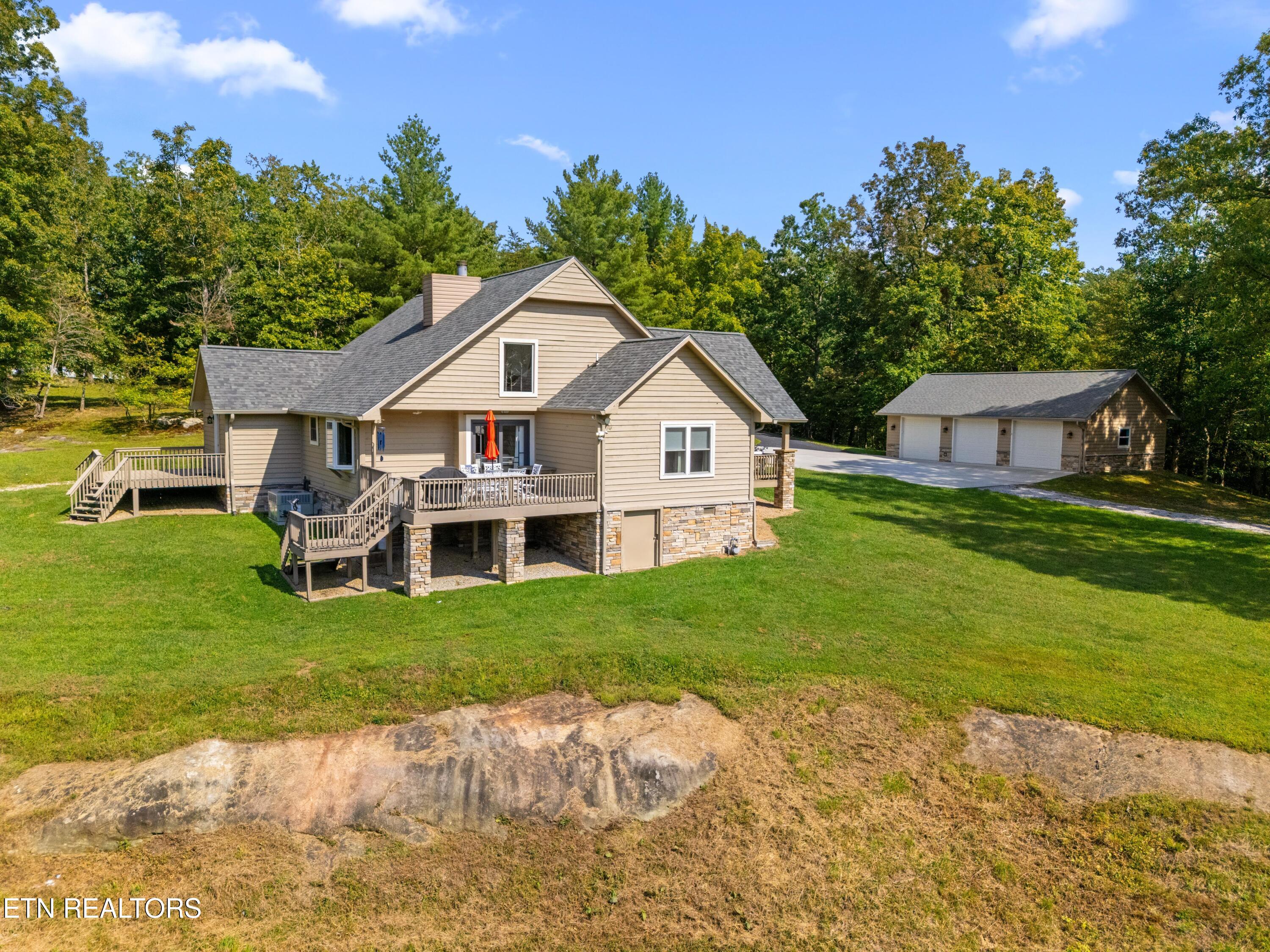 2366 Mayland Rd