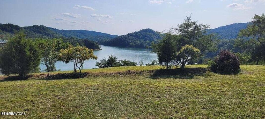 Photo of Longshore Drive, Tazewell, TN 37879 (MLS # 1354600)