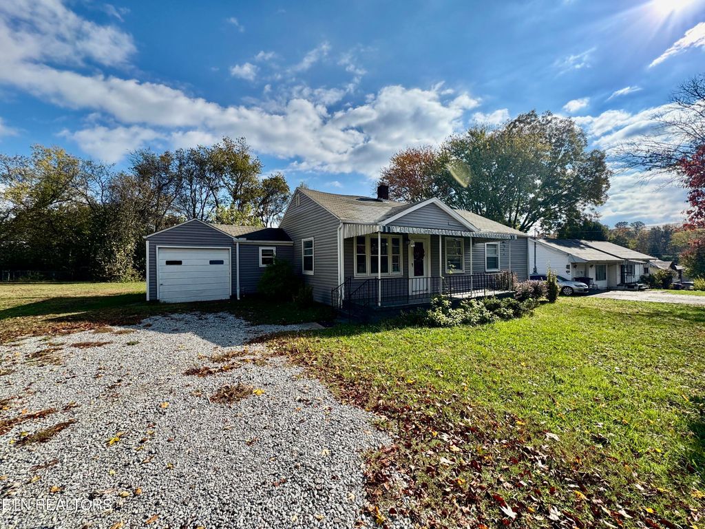 Photo of 3108 Atoka Lane, Knoxville, TN 37917 (MLS # 1320943)