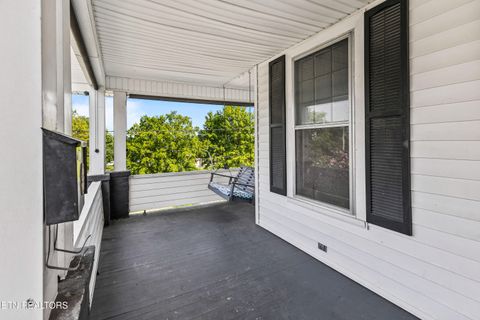 Tiny photo for 1018 NE Thompson Place, Knoxville, TN 37917 (MLS # 1299817)