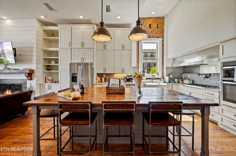 Tiny photo for 209 S Central St, Knoxville, TN 37902 (MLS # 1328704)