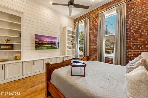 Tiny photo for 209 S Central St, Knoxville, TN 37902 (MLS # 1328704)