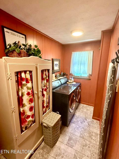 Tiny photo for 2019 Lawnville Rd, Kingston, TN 37763 (MLS # 1340607)