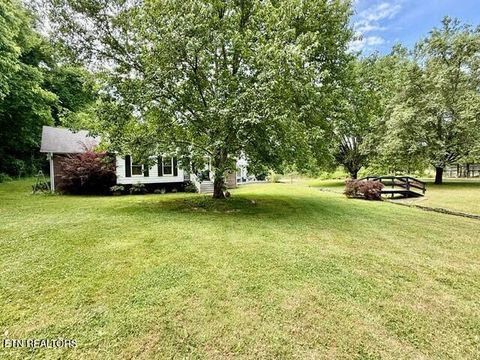 Tiny photo for 2019 Lawnville Rd, Kingston, TN 37763 (MLS # 1340607)