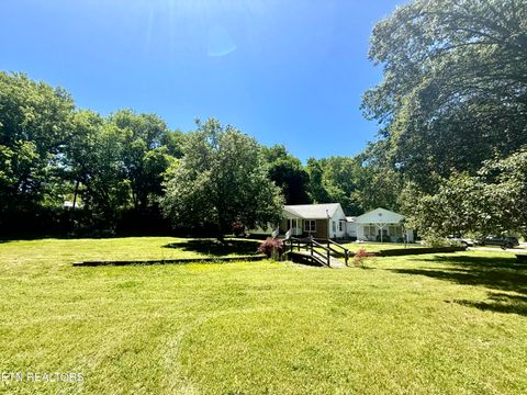 Tiny photo for 2019 Lawnville Rd, Kingston, TN 37763 (MLS # 1340607)