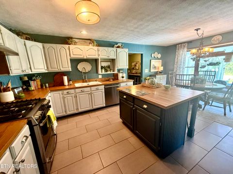 Tiny photo for 2019 Lawnville Rd, Kingston, TN 37763 (MLS # 1340607)