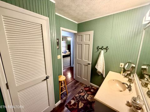 Tiny photo for 2019 Lawnville Rd, Kingston, TN 37763 (MLS # 1340607)