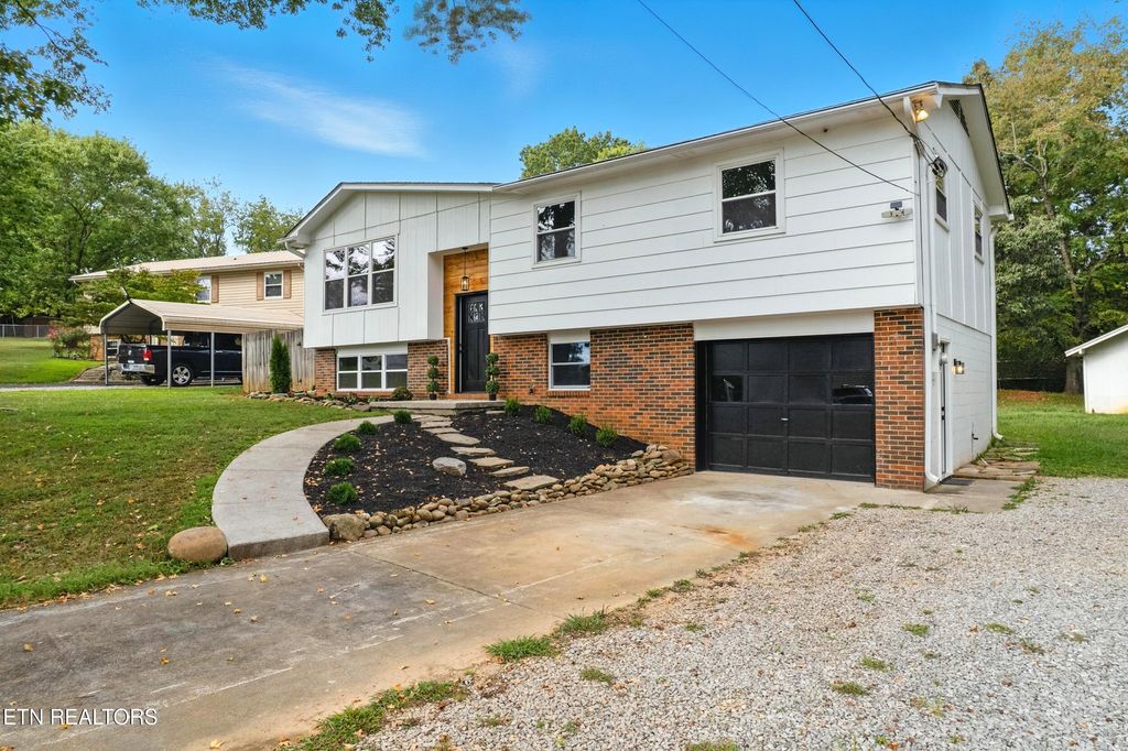 Photo of 133 blue ridge Lane, Seymour, TN 37865 (MLS # 1313869)