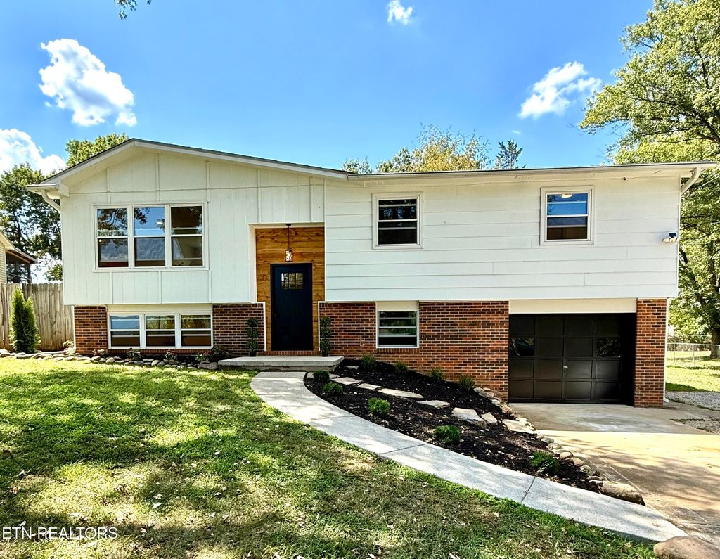 Photo of 133 blue ridge Lane, Seymour, TN 37865 (MLS # 1313869)