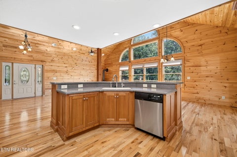 Tiny photo for 300 Laurel Way, Crawford, TN 38554 (MLS # 1355601)