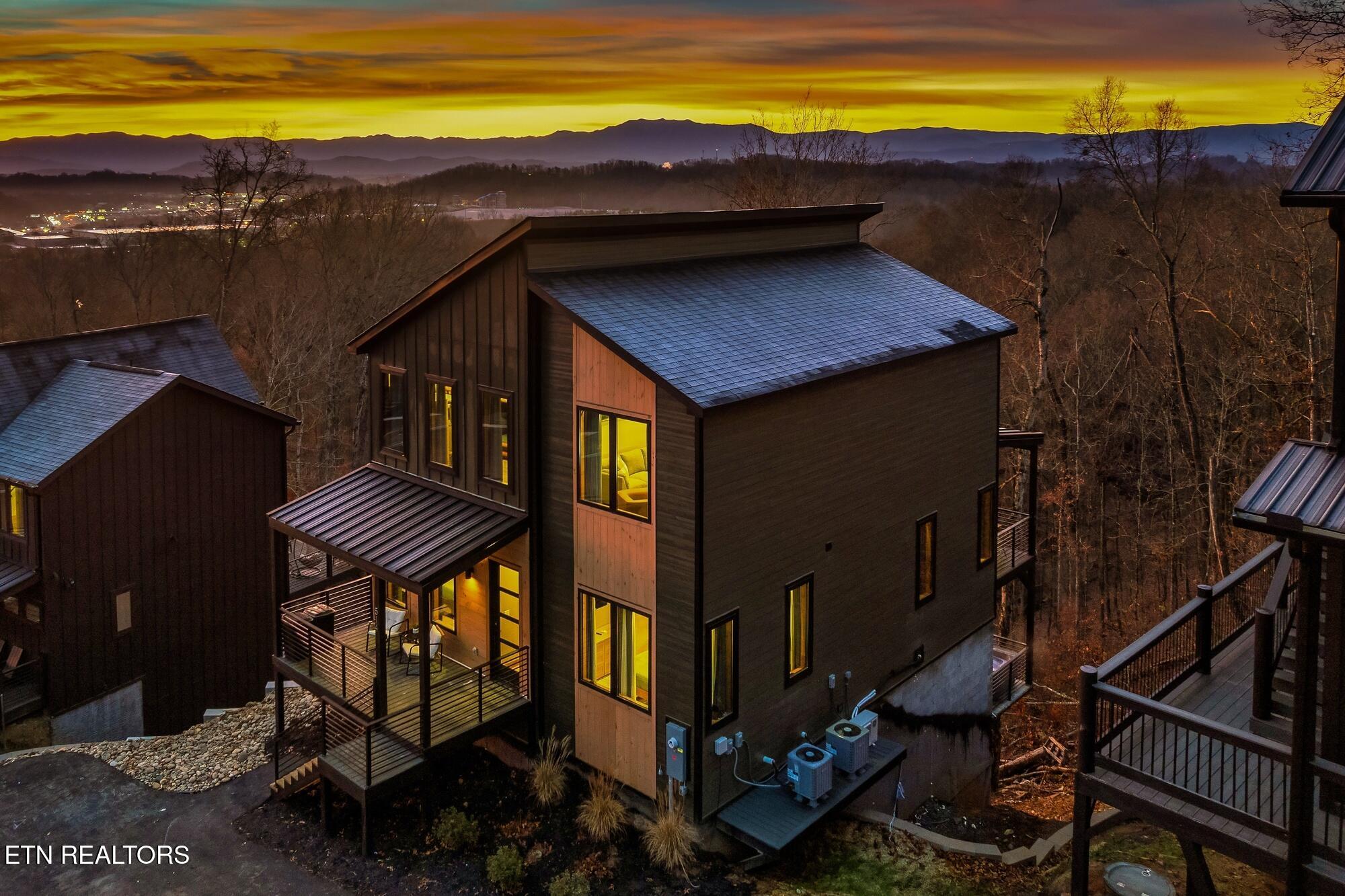514 New Venture Way
