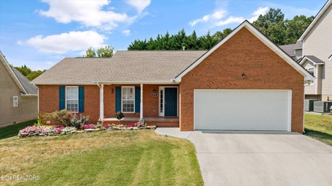 Photo of 2915 Sunlit Terrace Rd, Knoxville, TN 37938 (MLS # 1355079)