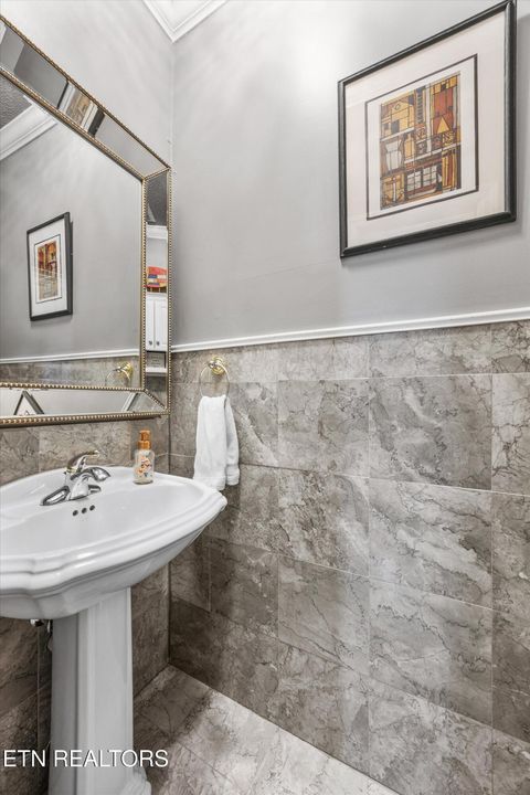 Tiny photo for 424 Boxwood Sq, Knoxville, TN 37919 (MLS # 1306288)