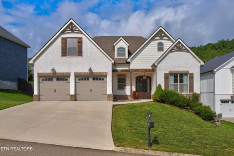Photo of 2043 Highlands Ridge Lane, Knoxville, TN 37932 (MLS # 1351616)