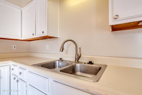 Tiny photo for 105 Tracy Lane, Oak Ridge, TN 37830 (MLS # 1355531)