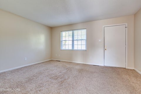 Tiny photo for 105 Tracy Lane, Oak Ridge, TN 37830 (MLS # 1355531)