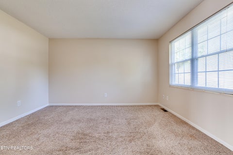 Tiny photo for 105 Tracy Lane, Oak Ridge, TN 37830 (MLS # 1355531)
