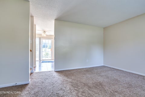 Tiny photo for 105 Tracy Lane, Oak Ridge, TN 37830 (MLS # 1355531)