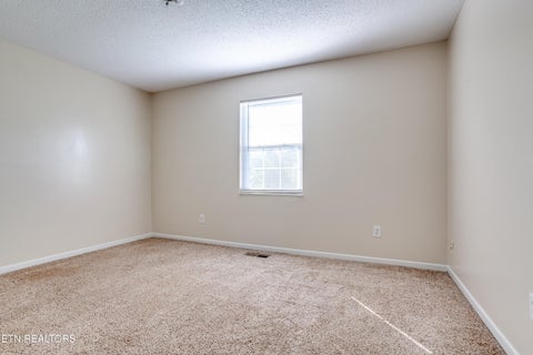 Tiny photo for 105 Tracy Lane, Oak Ridge, TN 37830 (MLS # 1355531)
