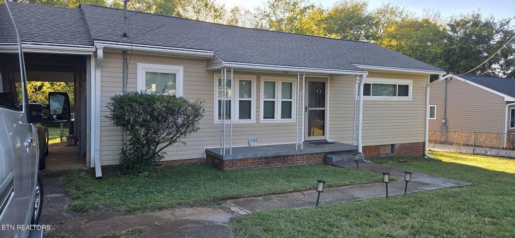 Photo of 543 Fletcher St, Maryville, TN 37804 (MLS # 1358072)
