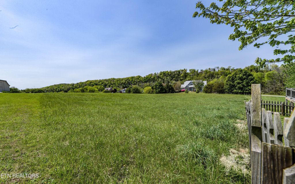 Photo of Lot 96 Marble View Drive, Kingston, TN 37763 (MLS # 1335798)