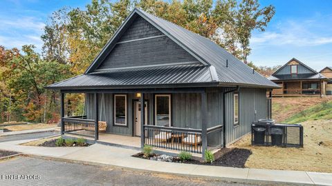 Photo of 2952 Tipi Way, Pigeon Forge, TN 37863 (MLS # 1320244)