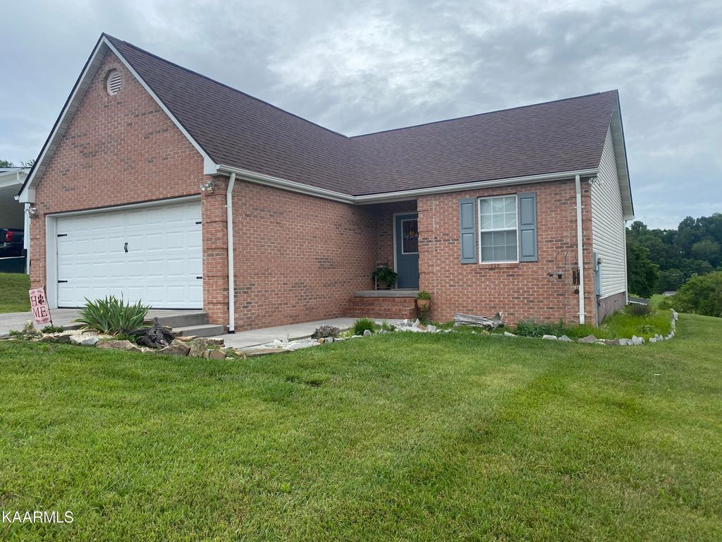 Photo of 184 Tasha Lane, Tazewell, TN 37879 (MLS # 1231148)