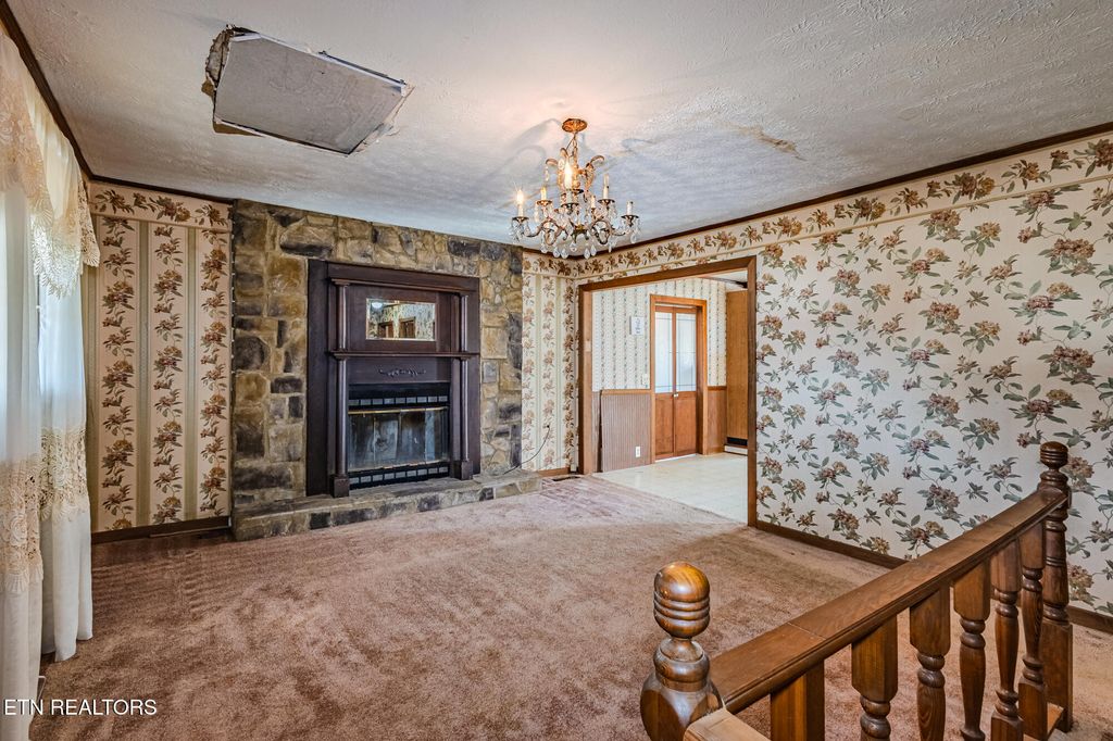 Photo of 301 Mahala Road Rd, Sweetwater, TN 37874 (MLS # 1292122)