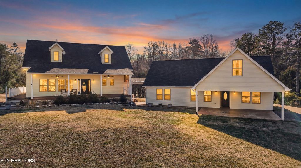 Photo of 171 Wrenwood Way, Greenback, TN 37742 (MLS # 1327997)