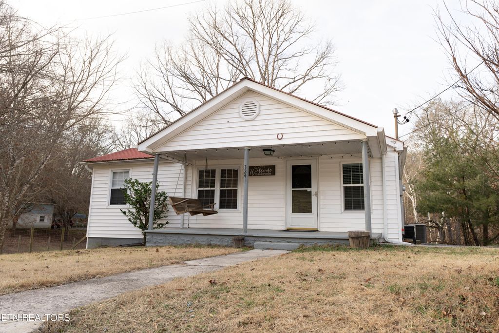 Photo of 324 Little Valley Rd, Maynardville, TN 37807 (MLS # 1250506)