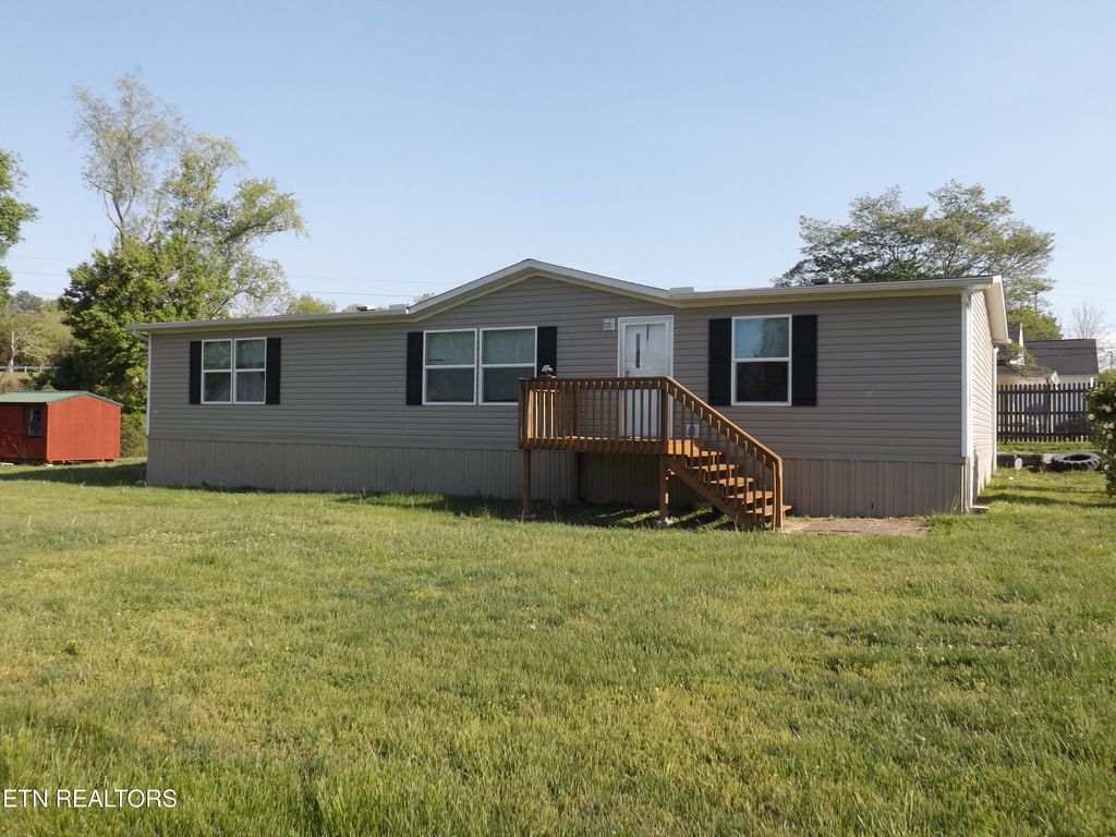 Photo of 178 Claiborne Ave, Cumberland Gap, TN 37724 (MLS # 1338038)
