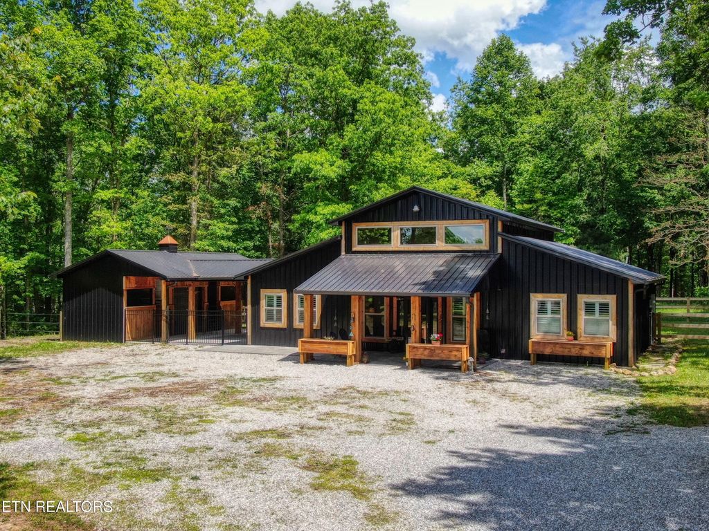 Photo of 279 Crouch Branch Lane, Allardt, TN 38504 (MLS # 1340707)