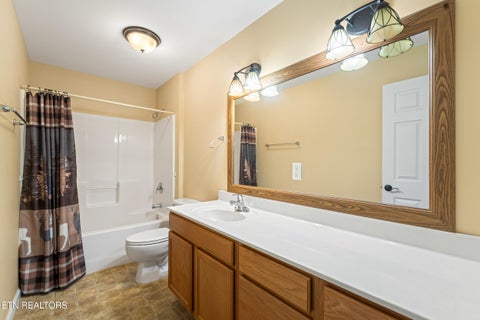 Tiny photo for 527 River Place Way, Unit 334 WAY, Sevierville, TN 37862 (MLS # 1360079)