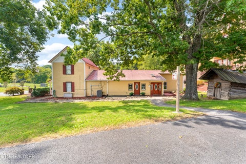 Tiny photo for 527 River Place Way, Unit 334 WAY, Sevierville, TN 37862 (MLS # 1360079)
