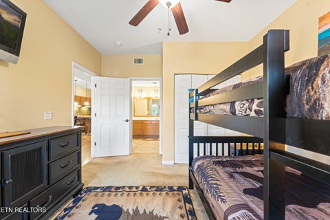 Tiny photo for 527 River Place Way, Unit 334 WAY, Sevierville, TN 37862 (MLS # 1360079)
