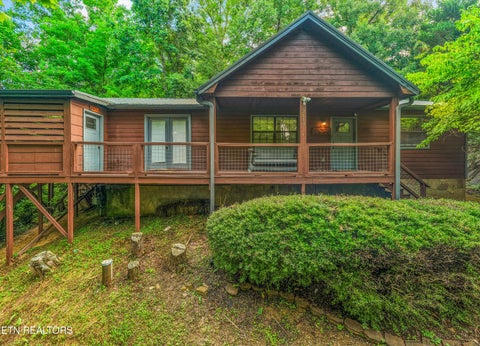 Photo of 2113 Applewood Rd, Pigeon Forge, TN 37862 (MLS # 1350494)