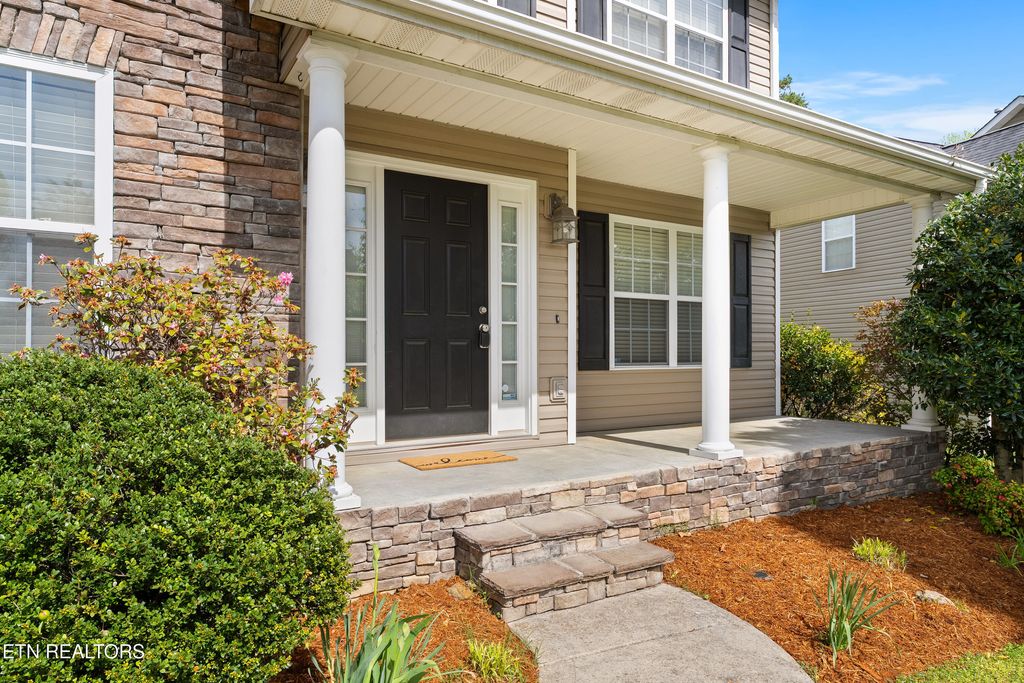 Photo of 3418 Grassy Pointe Lane, Knoxville, TN 37931 (MLS # 1335974)