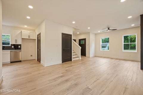 Tiny photo for 121 Ingersoll Ave, Knoxville, TN 37920 (MLS # 1354881)